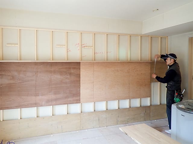 リビング収納の下地